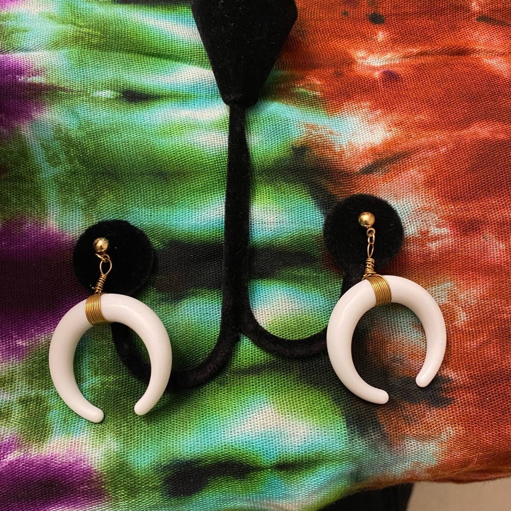 Moon earrings - Picture 2 of 5